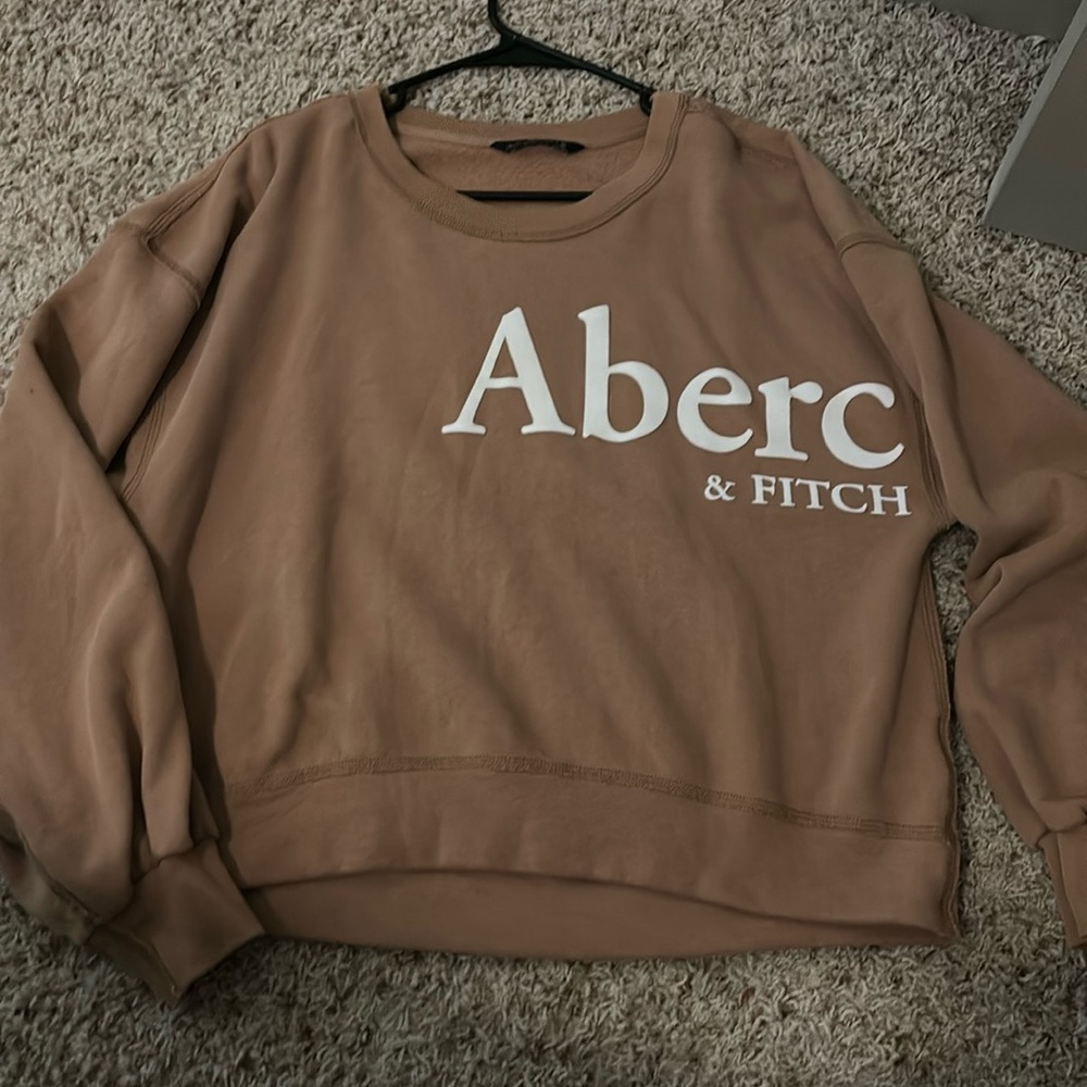 Super soft! A&F crewneck
